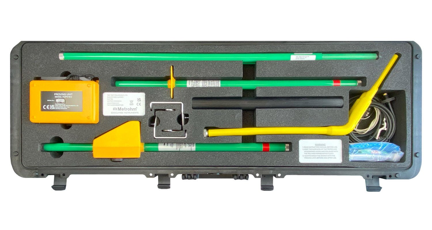 Live outlet line testers